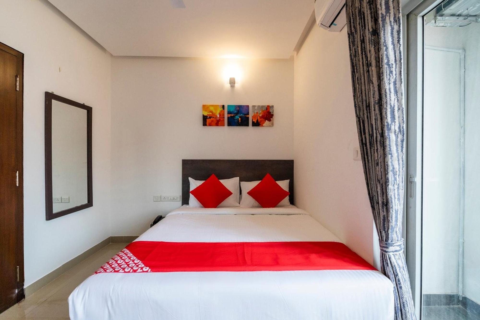 Super Townhouse Hebbal Otel Bangalore Dış mekan fotoğraf